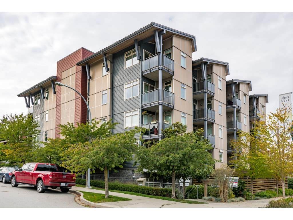 5599 14B Avenue - Photo 1