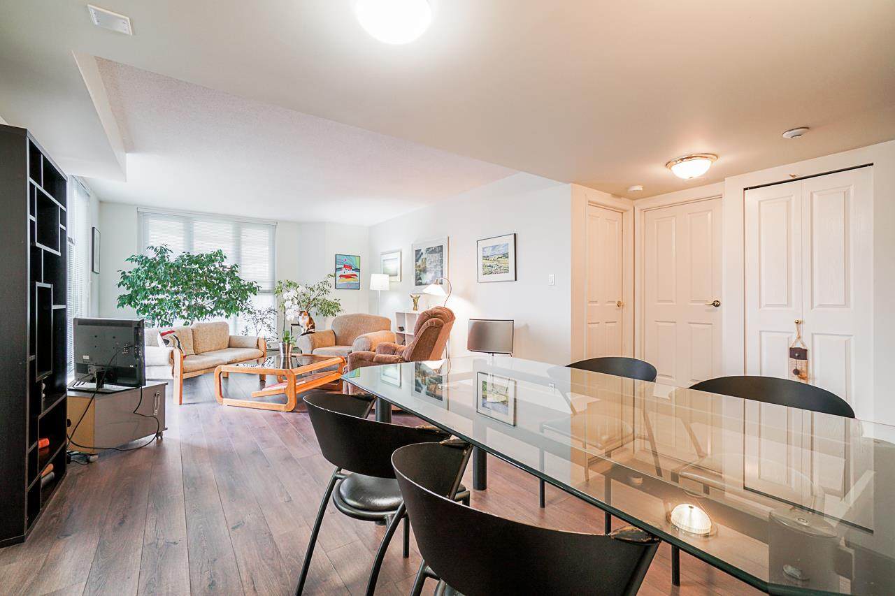 1010 Burnaby Street - Photo 1
