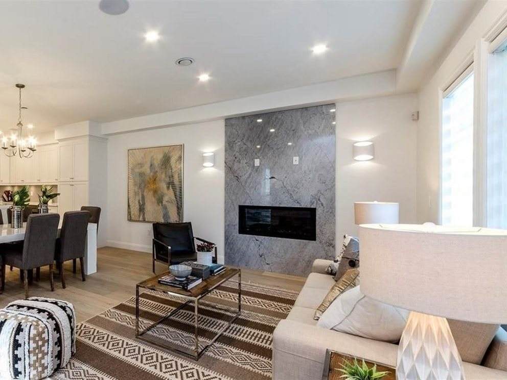 339 13TH Street - Photo 1