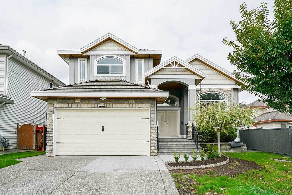 14989 66A Avenue - Photo 1