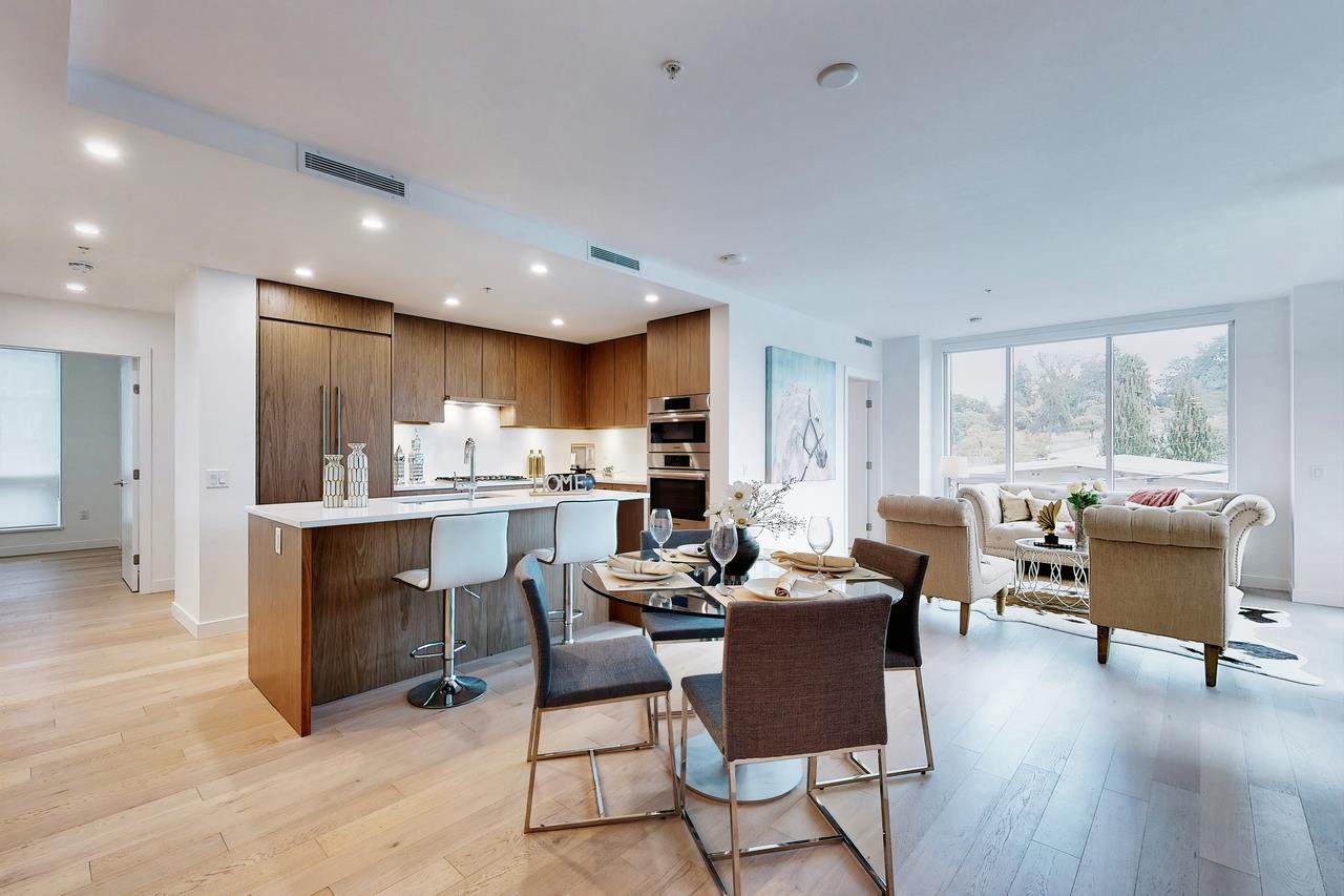 4988 Cambie Street - Photo 1