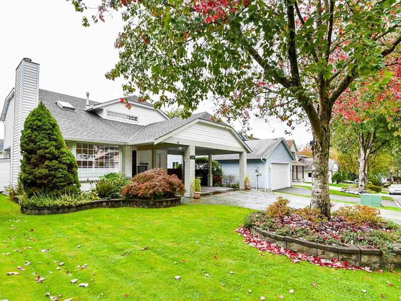 3363 Manning Crescent - Photo 1