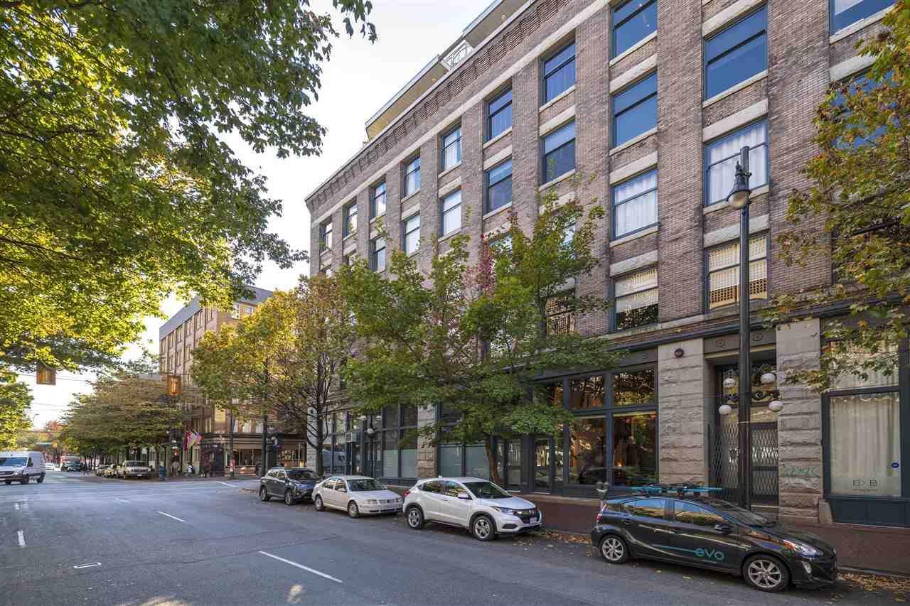 273 Columbia Street - Photo 1