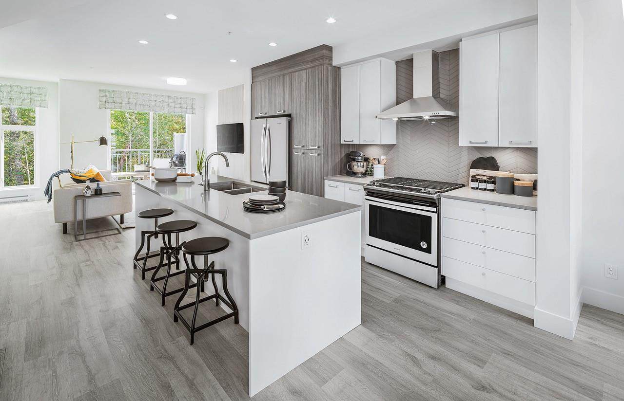 24076 112 Avenue - Photo 1