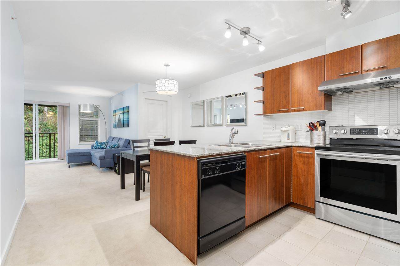 4833 Brentwood Drive - Photo 1