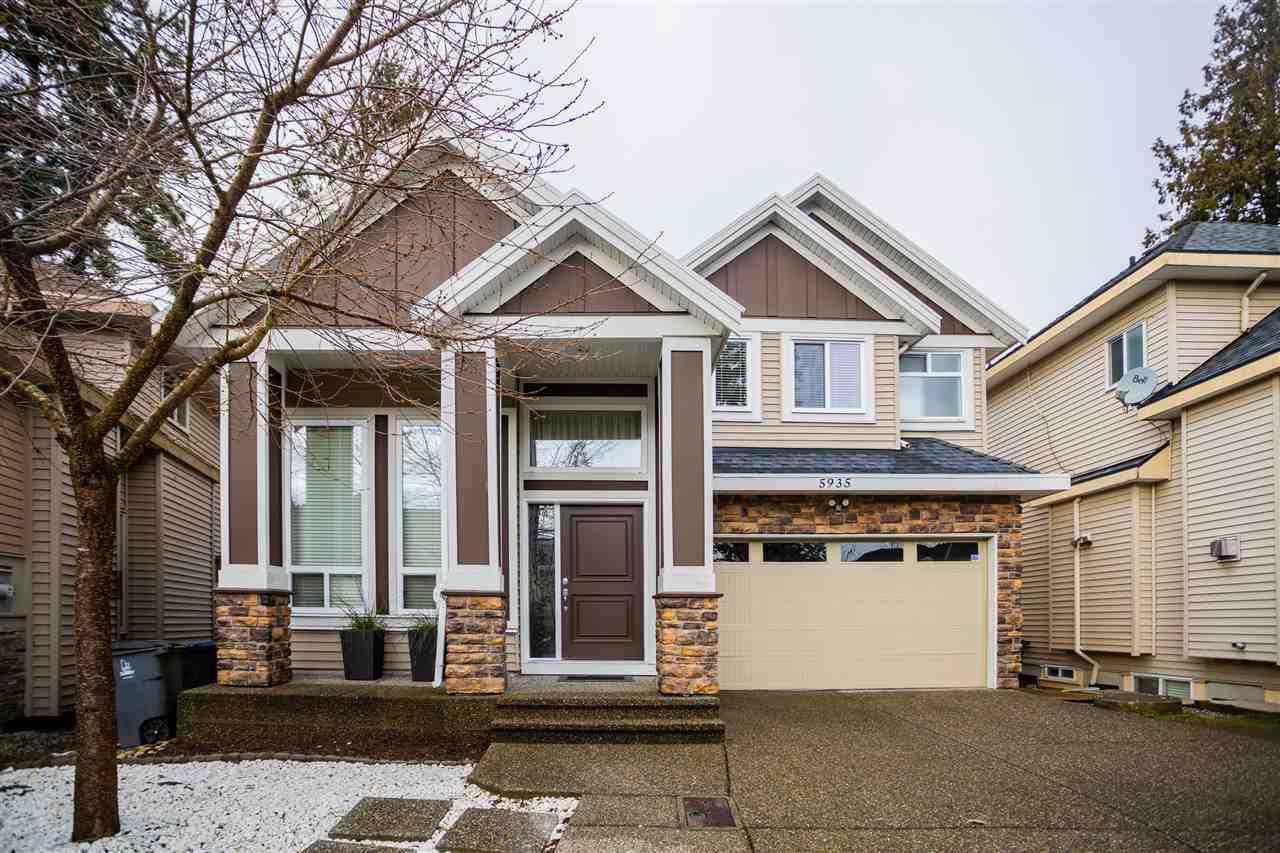 5935 129B Street - Photo 1