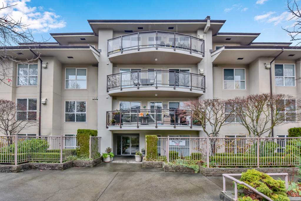 7505 138 Street - Photo 1