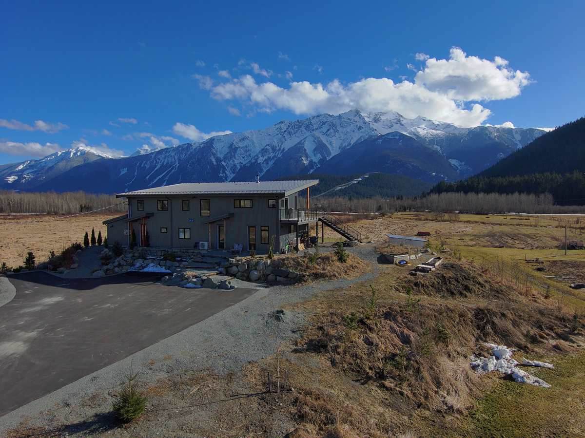 1380 Collins Road - Photo 1