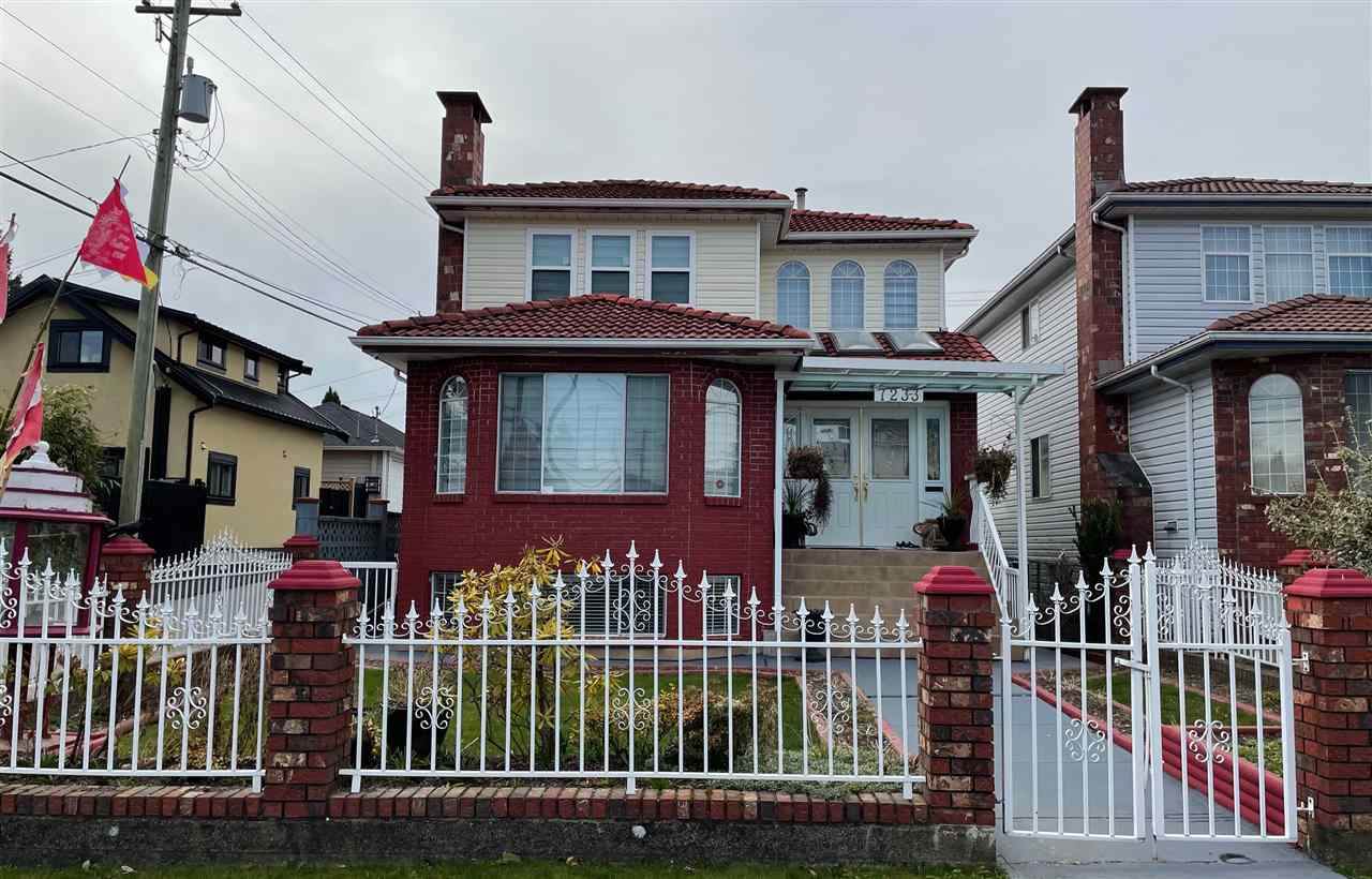 7233 Berkeley Street - Photo 1