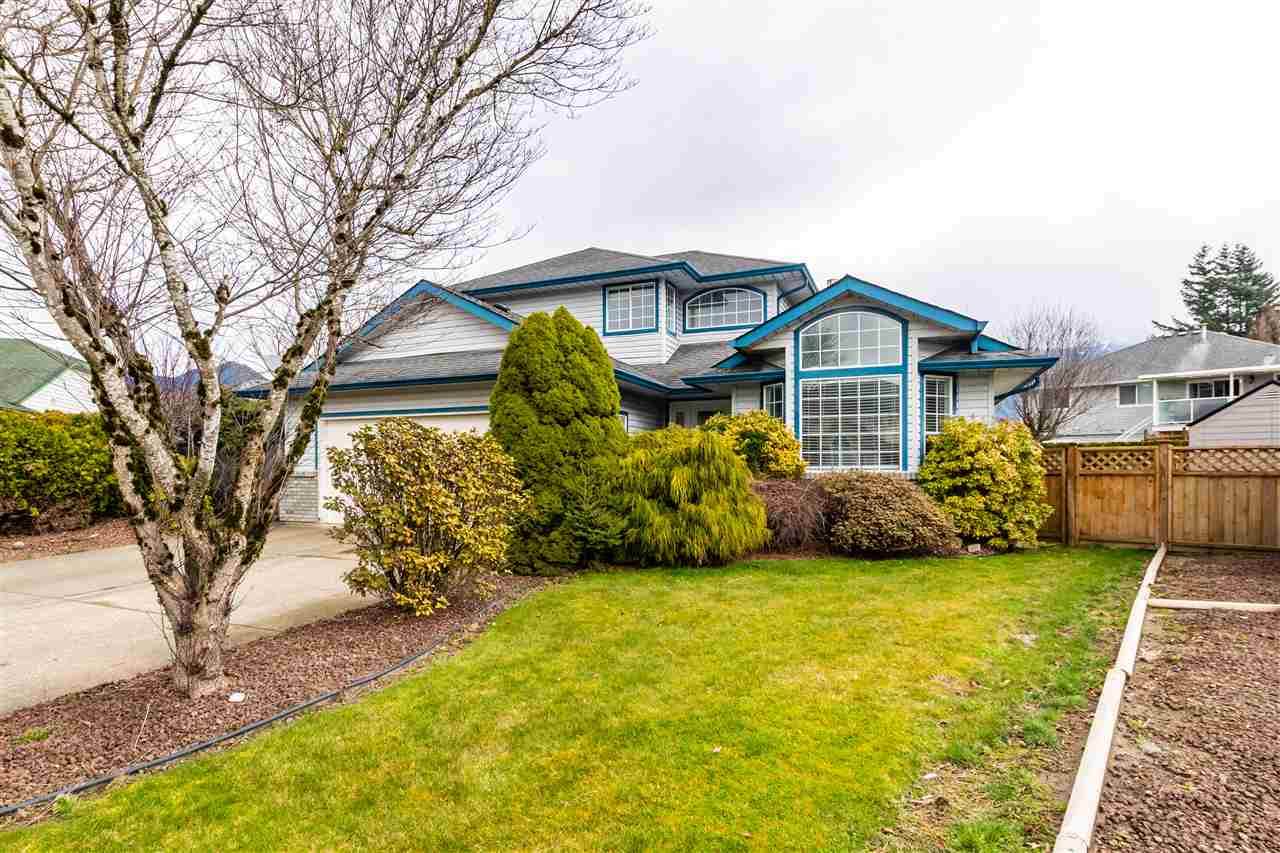 7095 York Crescent - Photo 1