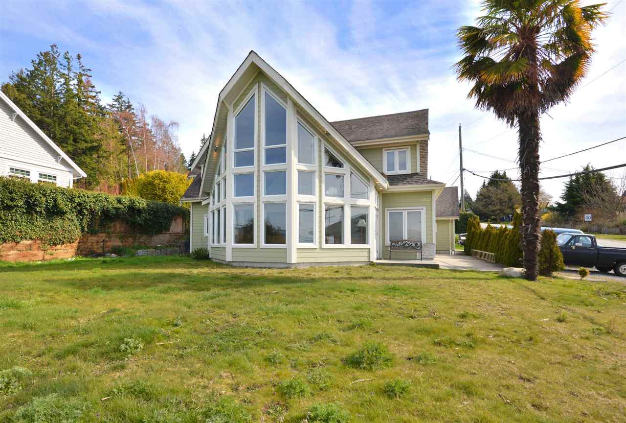 4822 Sunshine Coast Highway - Photo 1