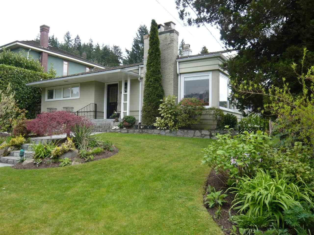 974 Jefferson Avenue - Photo 1
