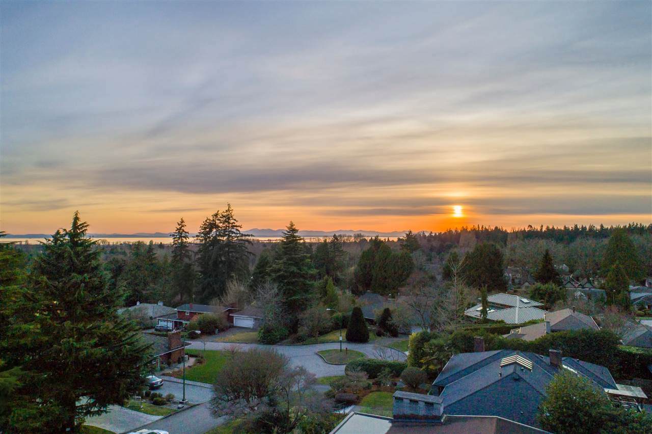 6033 Collingwood Place - Photo 1