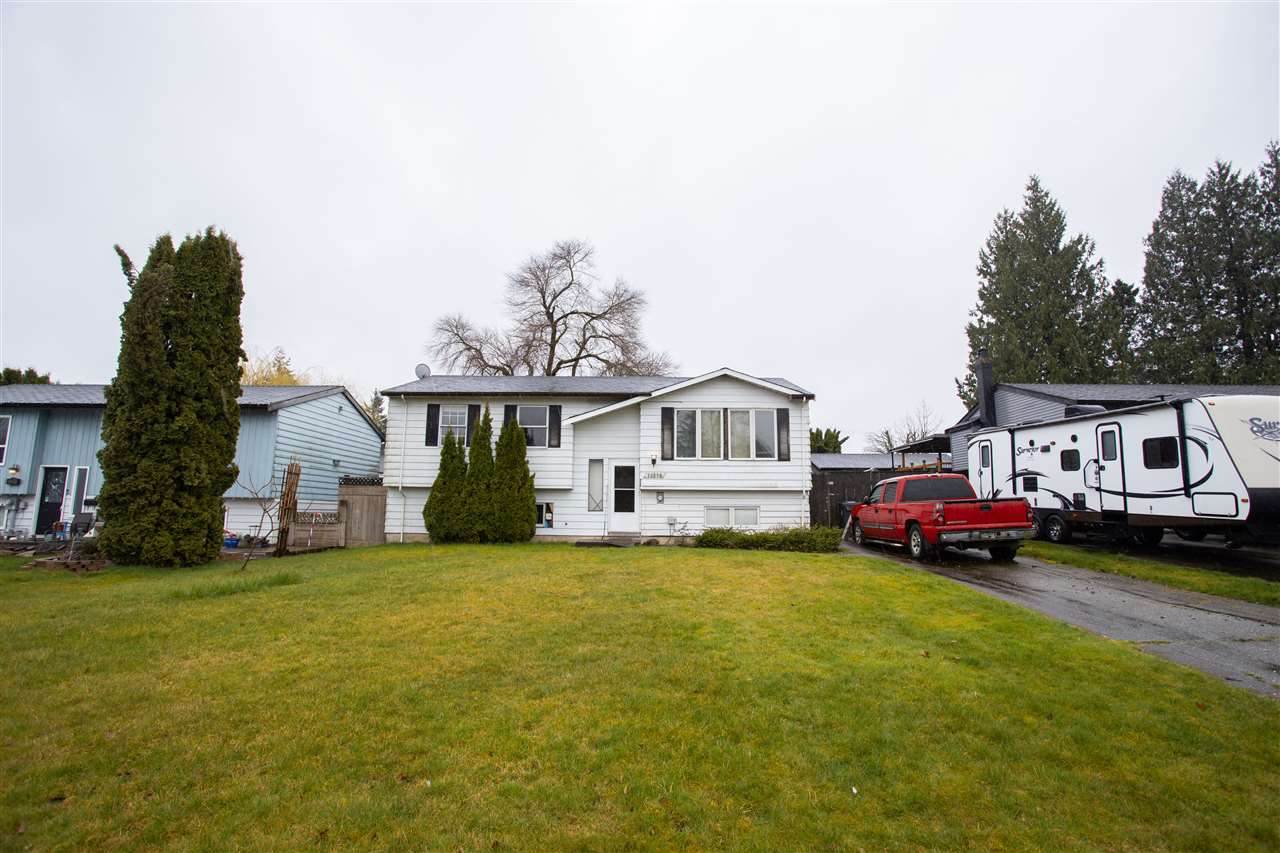 26690 32A Avenue - Photo 1