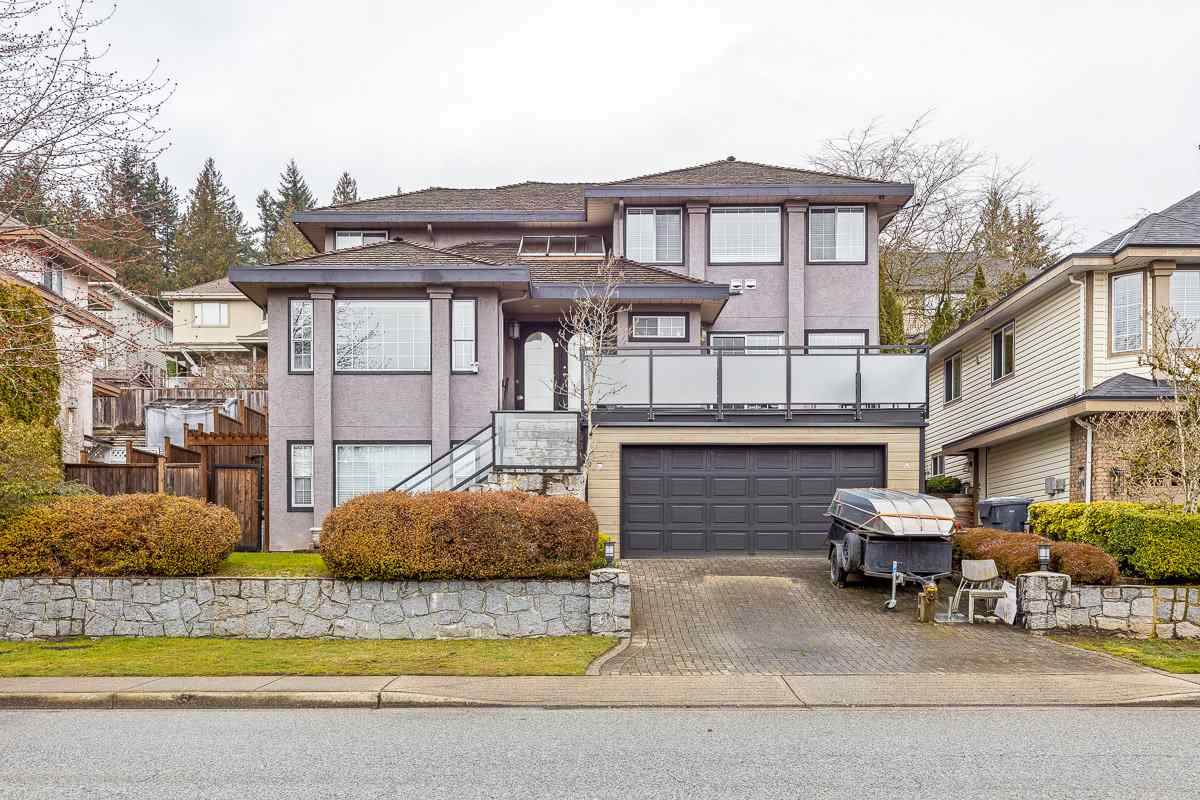 146 Ravine Drive - Photo 1