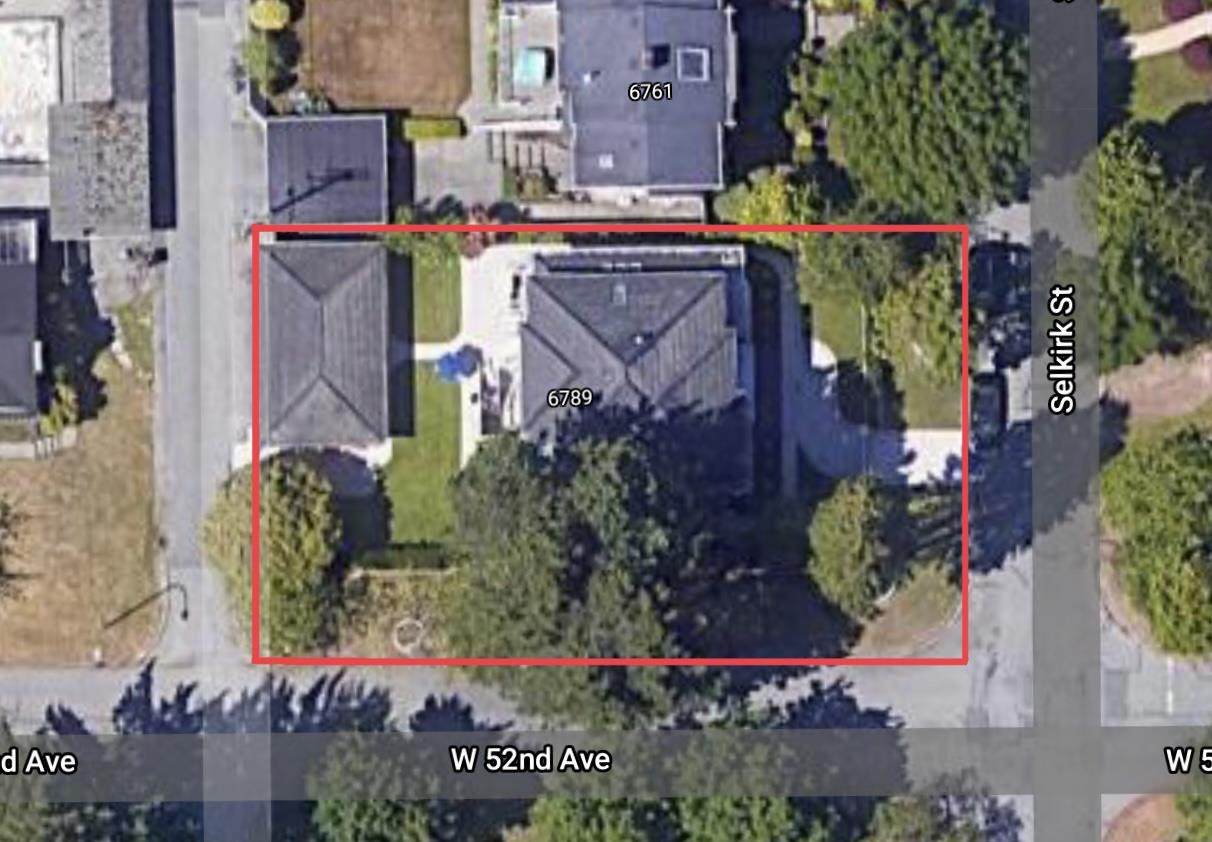 6789 Selkirk Street - Photo 1