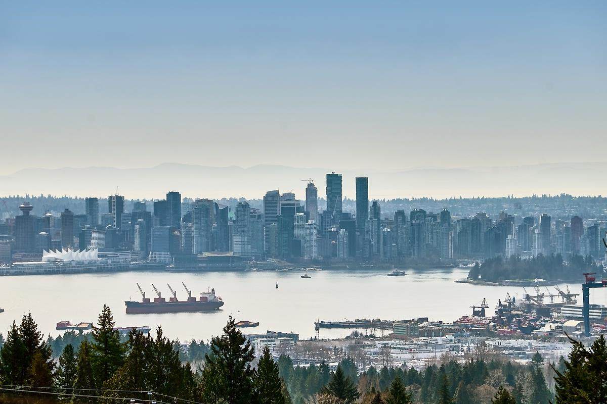 3801 Lonsdale Avenue - Photo 1