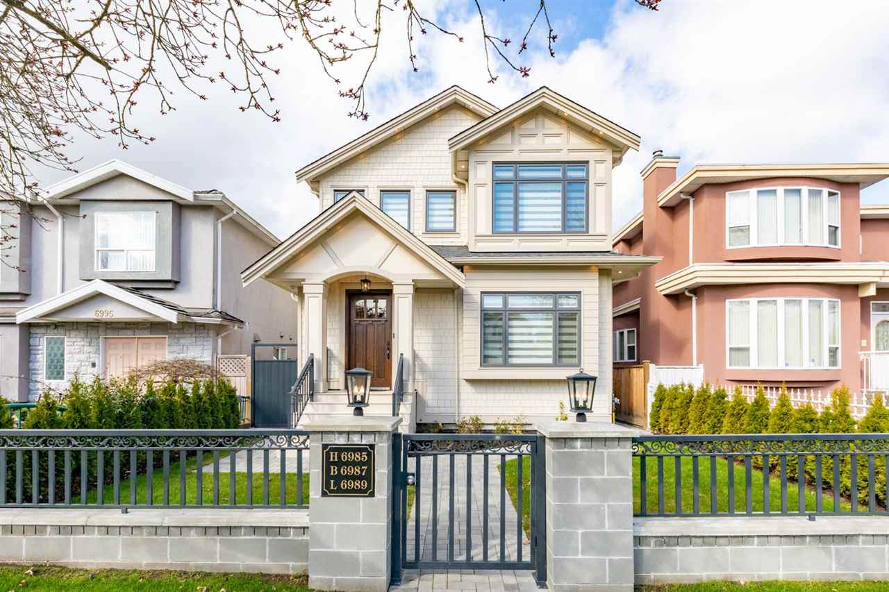 6985 Lanark Street - Photo 1