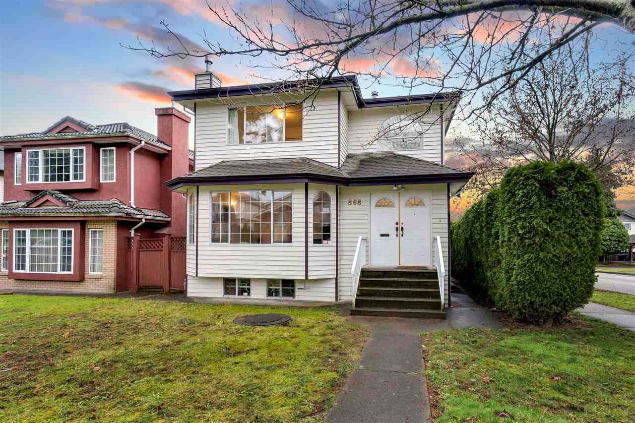 868 69TH Avenue - Photo 1