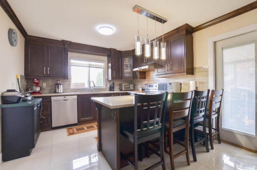 13318 65 Avenue - Photo 1