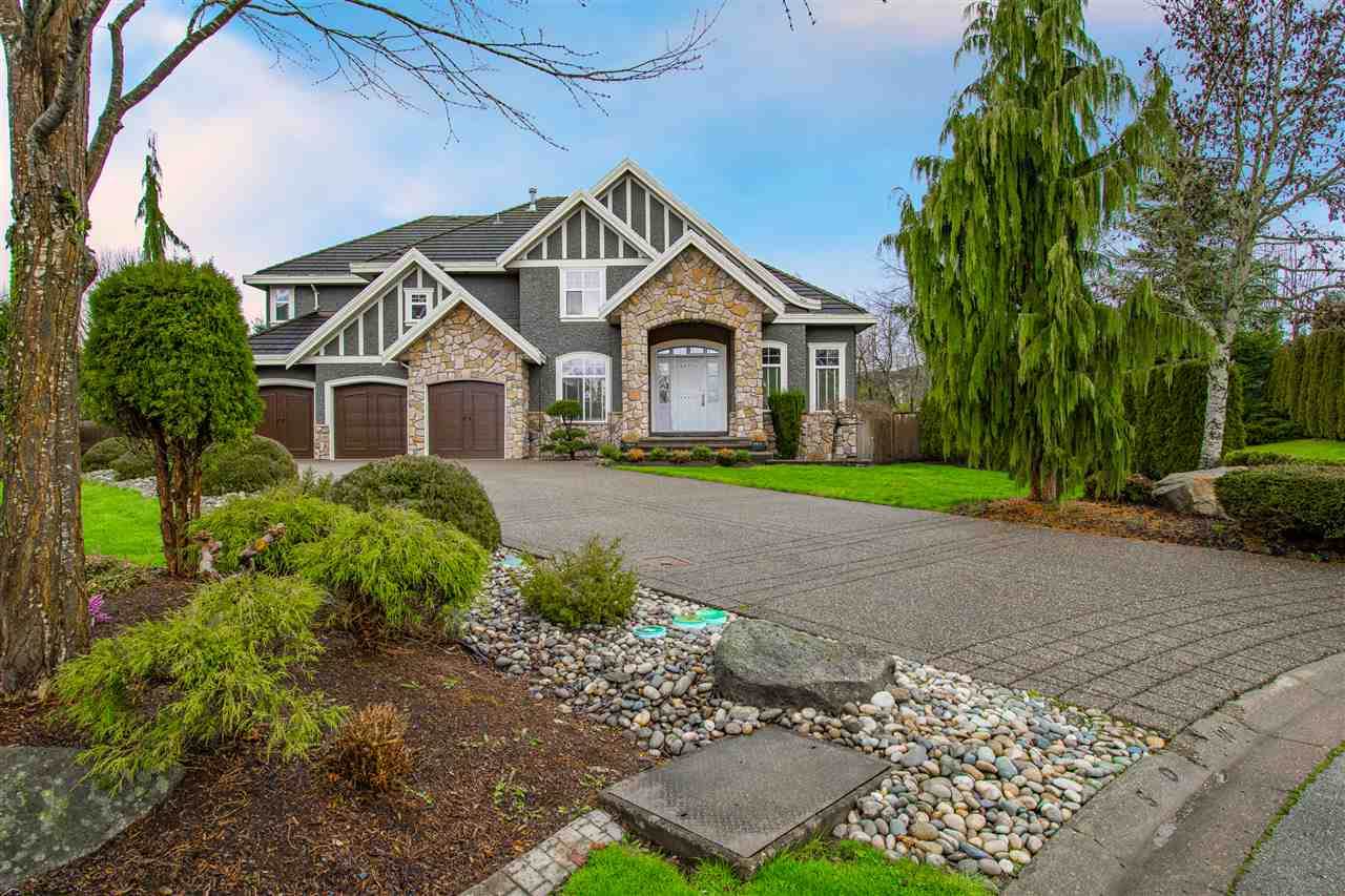 15296 57 Avenue - Photo 1