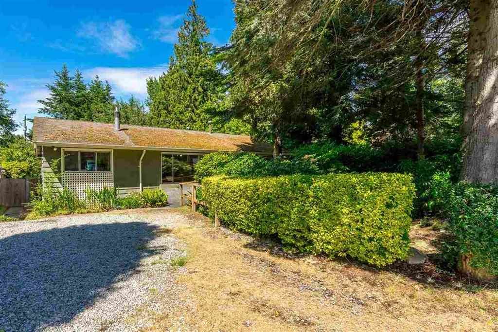 12655 26 Avenue - Photo 1