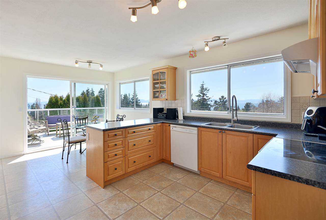 1564 Grandview Road - Photo 1