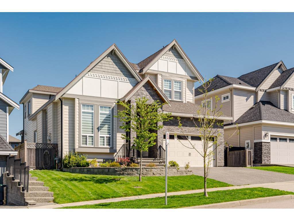 16415 104A Avenue - Photo 1