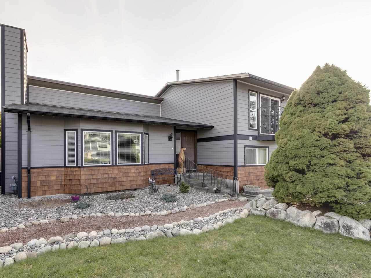 32400 Badger Avenue - Photo 1