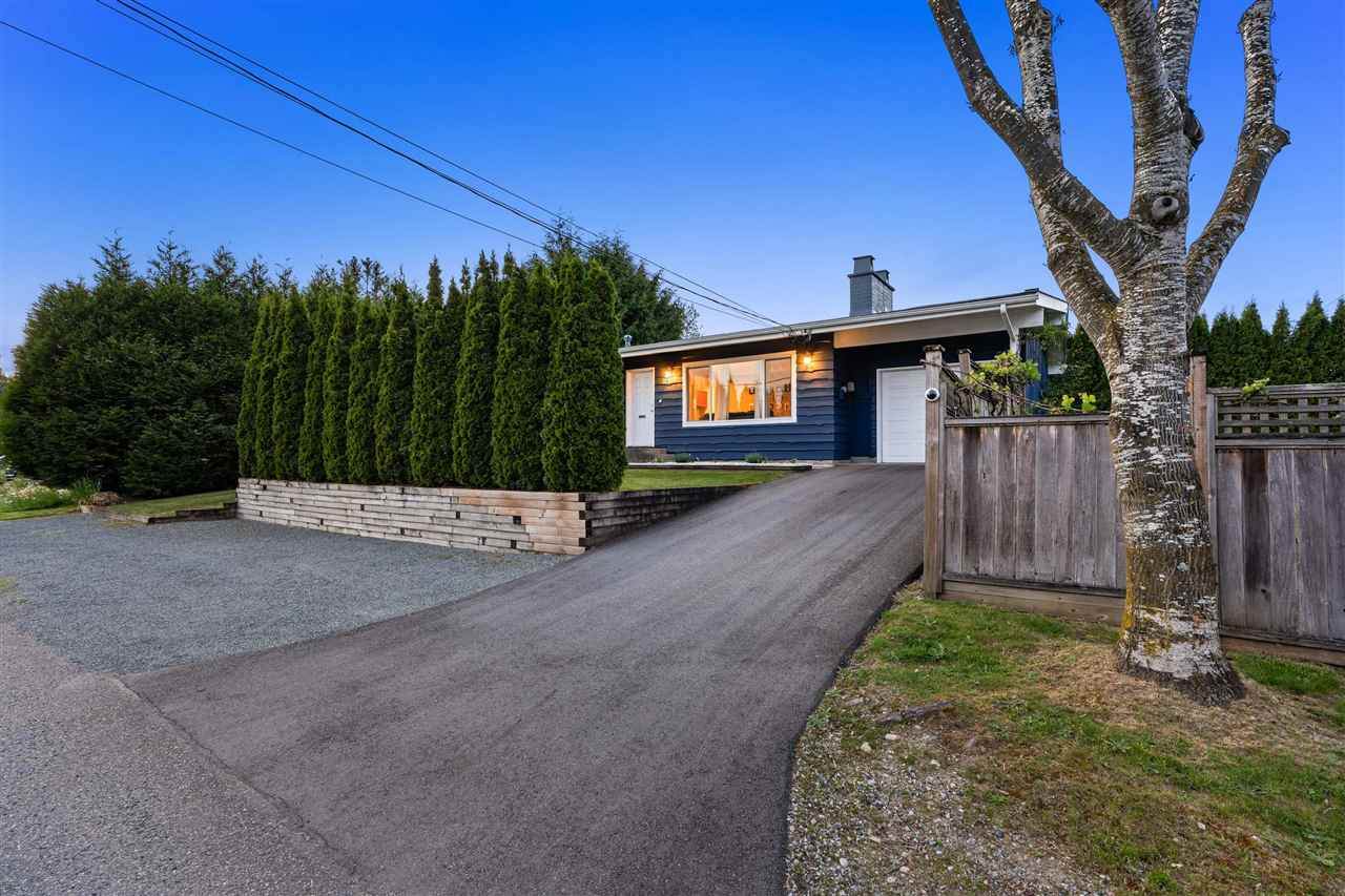31983 Oriole Avenue - Photo 1