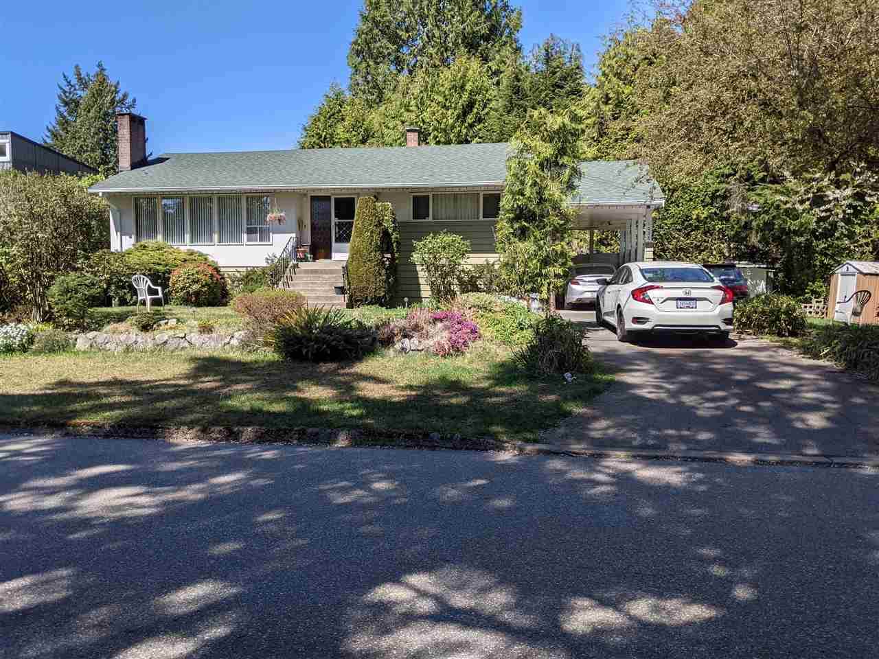 1038 Marigold Avenue - Photo 1