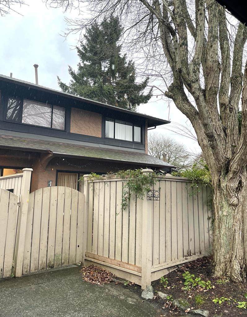 10271 Steveston Highway - Photo 1