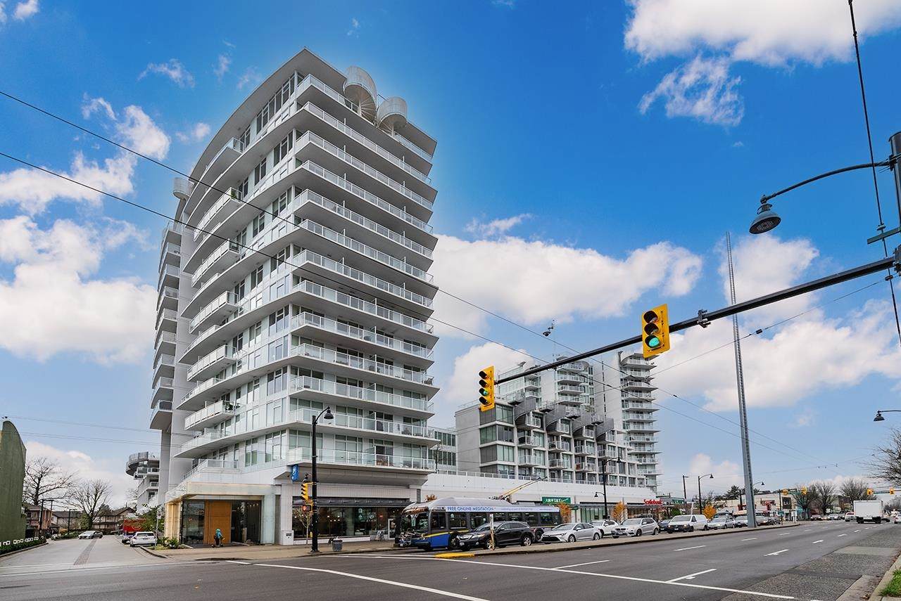 2220 Kingsway - Photo 1