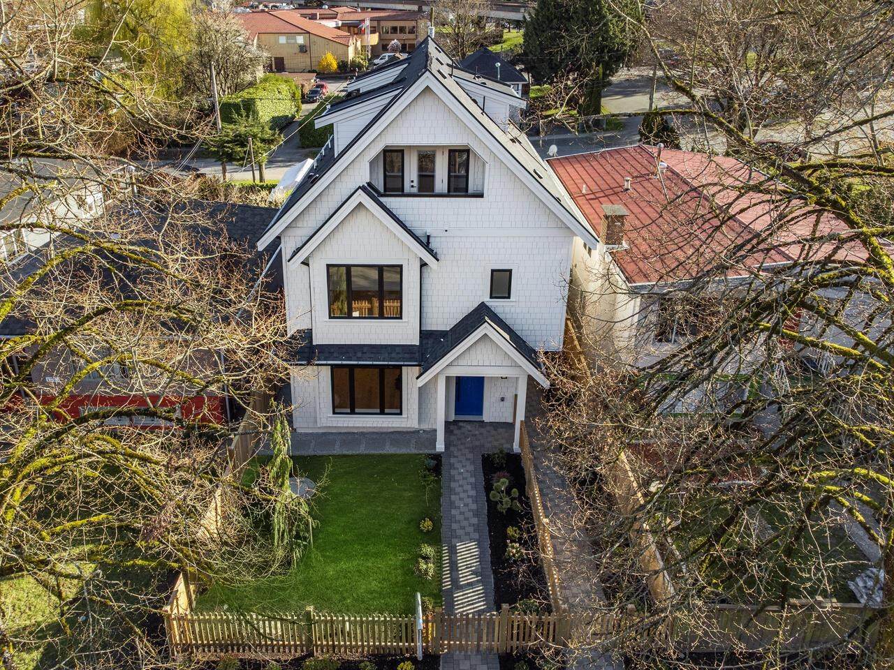 1748 15TH Avenue - Photo 1
