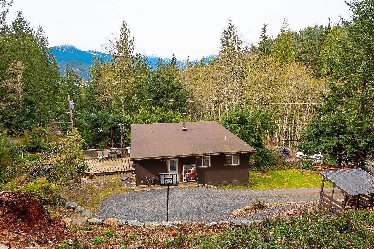 923 Windjammer Road - Photo 1
