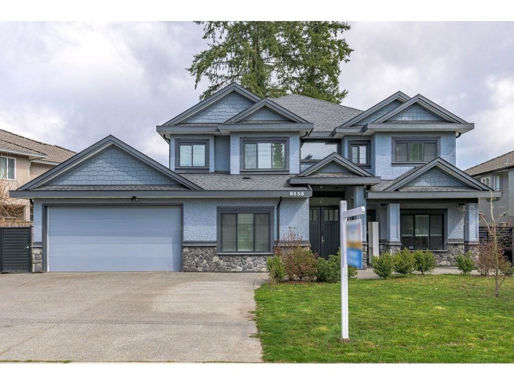 8538 156 Street - Photo 1
