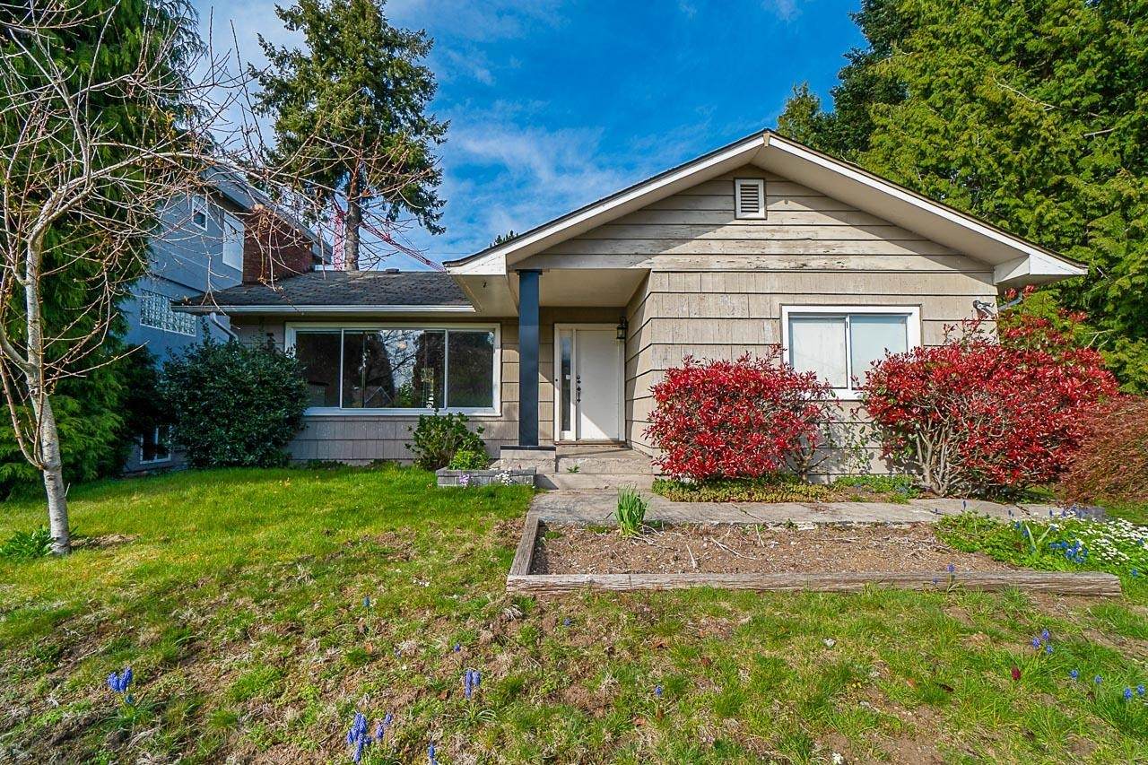 15404 Semiahmoo Avenue - Photo 1