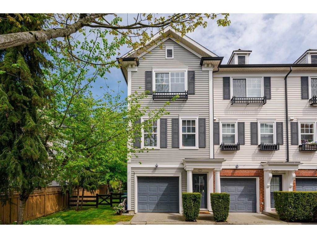 18983 72A Avenue - Photo 1