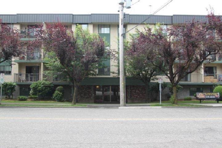 45744 Spadina Avenue - Photo 1