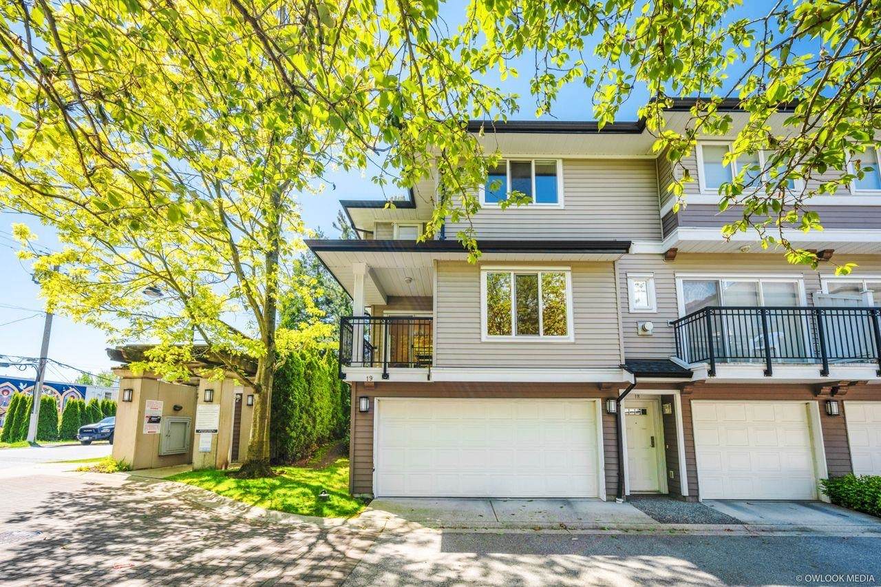 8433 Bennett Road - Photo 1