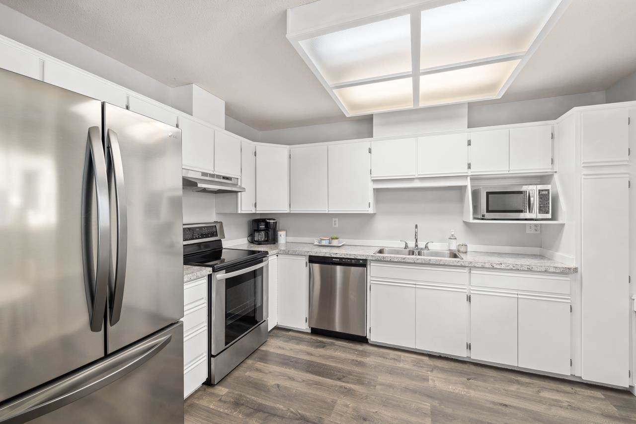 33575 2ND Avenue - Photo 1