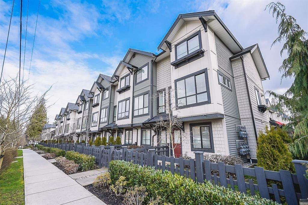 8570 204 Street - Photo 1