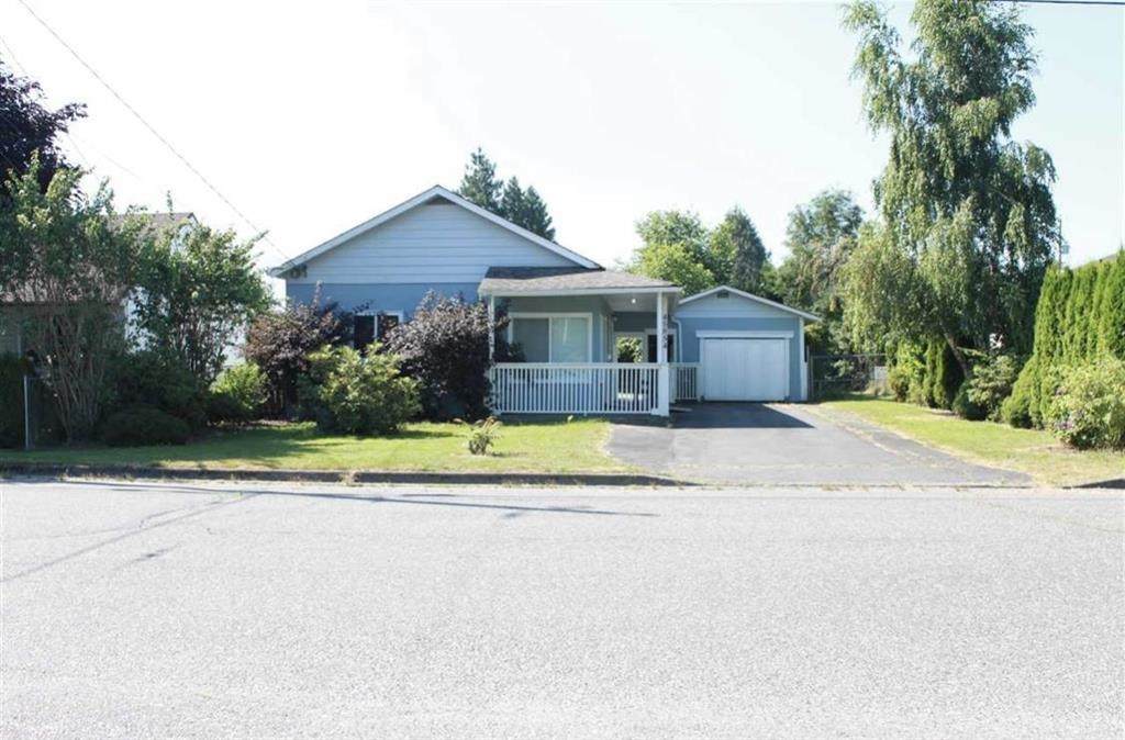 45854 Henley Avenue - Photo 1