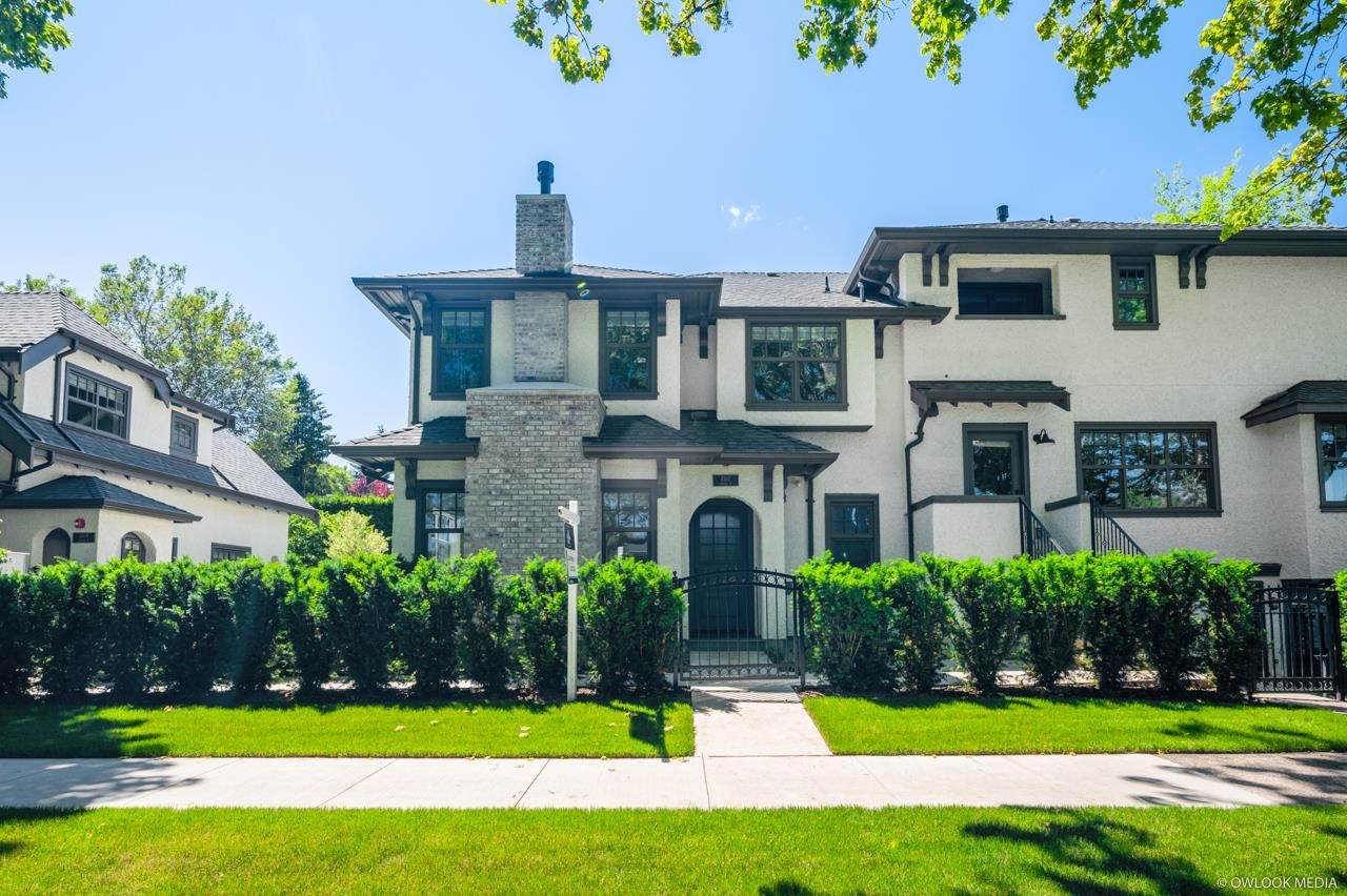 4107 Hudson Street - Photo 1