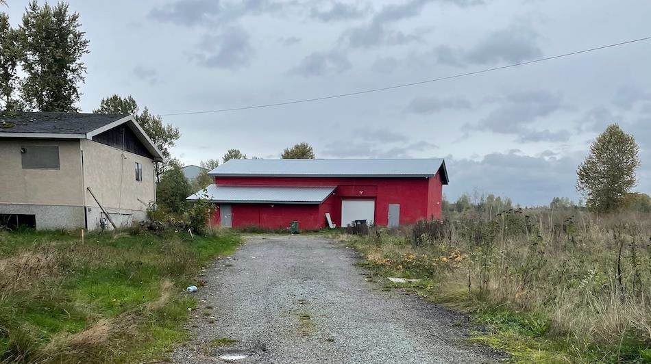 28215 Huntingdon Road - Photo 1