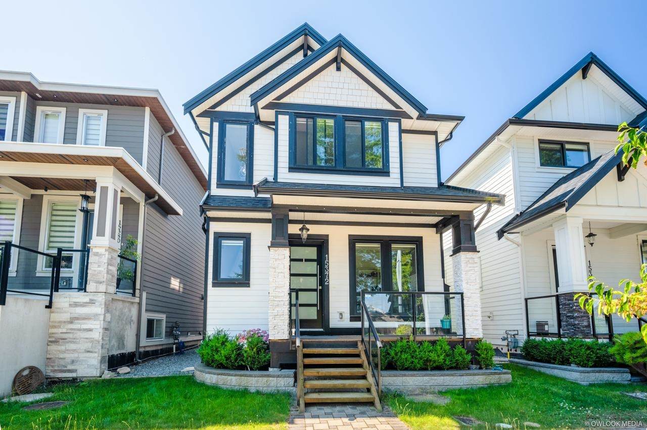 15372 28 Avenue - Photo 1