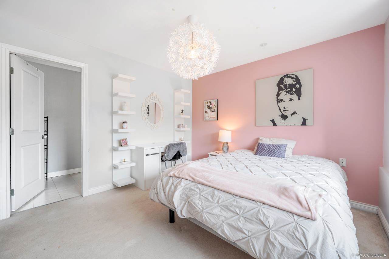 15439 37A Avenue - Photo 1