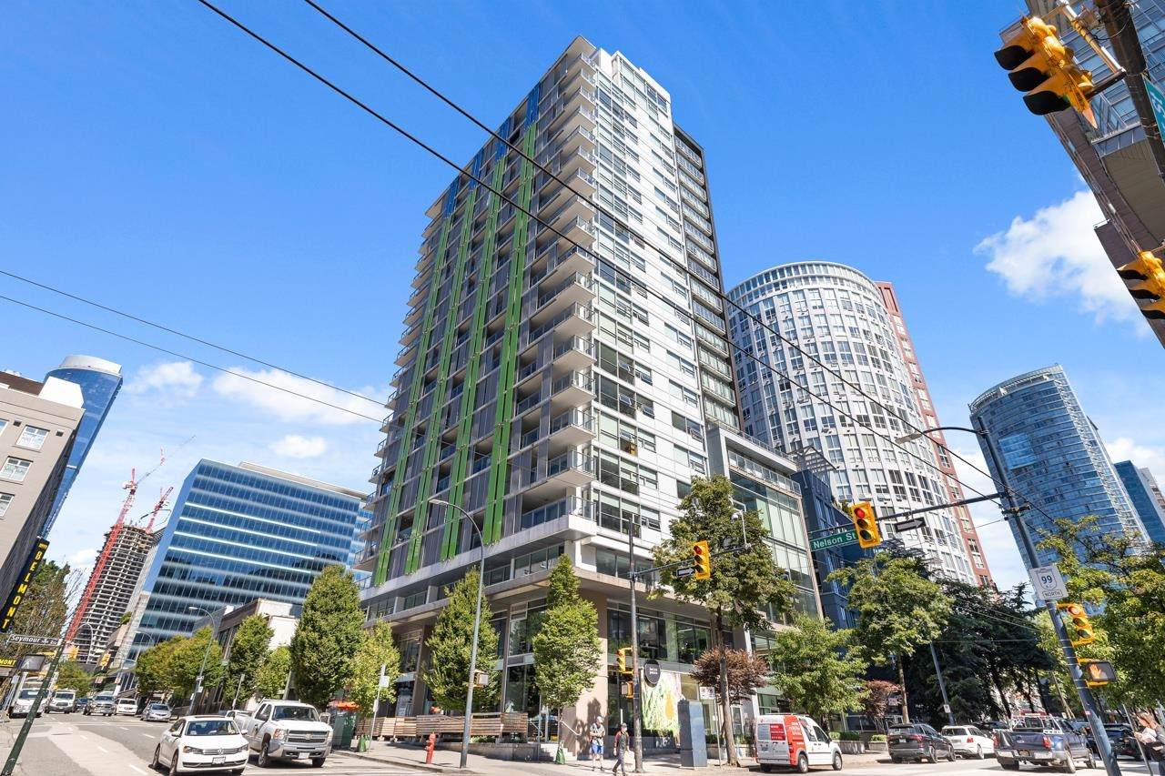 999 Seymour Street - Photo 1