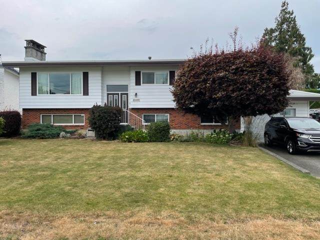 46481 Elliott Avenue - Photo 1