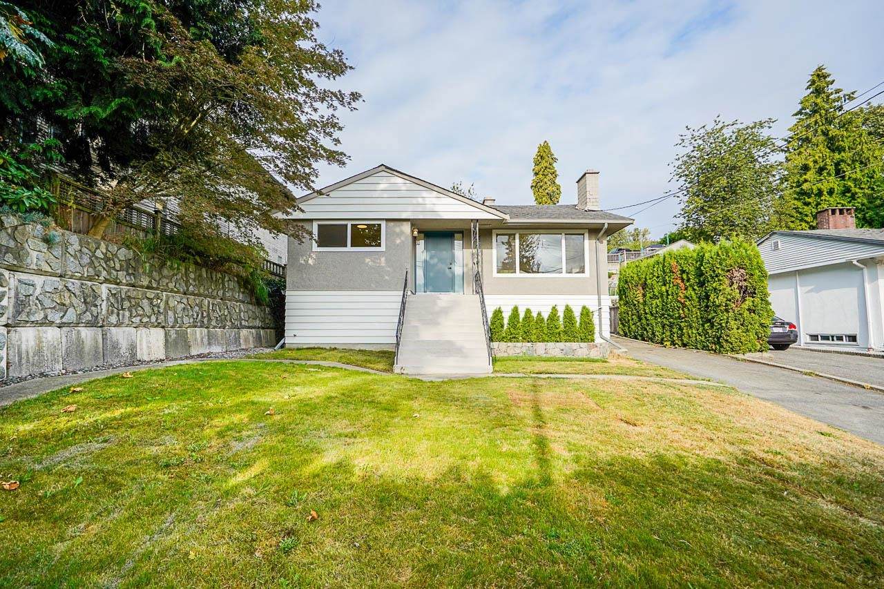 639 Columbia Street - Photo 1